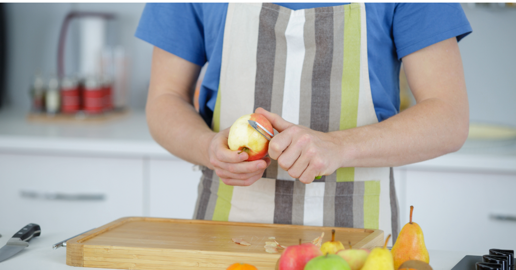 The Secret to Perfectly Peeled Fruits: Our Ergonomic Fruit Peeler