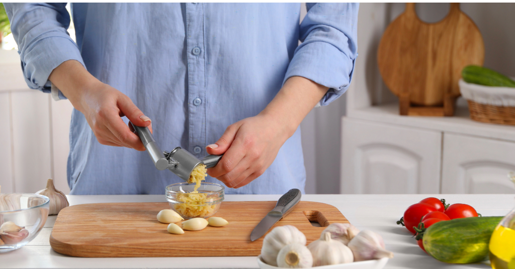 5 Everyday Uses for a Garlic Press (Beyond Garlic!)